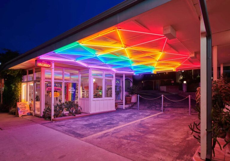 Austin-Motel-Exterior-Carport-Neon-Nick-Simonite.jpg